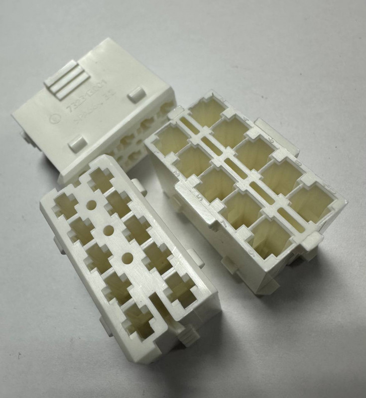 Колодка 10 конт. гнездовая 2-х ряд.для выключателей 12 и 24в